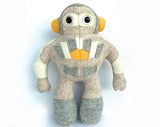 B-Movie Retro Robot  - Soft toy sewing pattern - instant download pdf