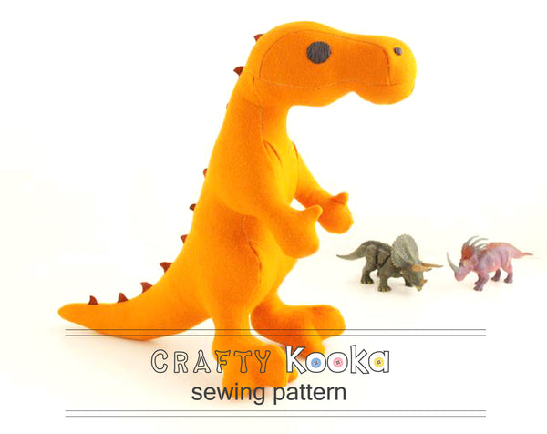 Teddy Bear - Soft toy sewing pattern - instant download pdf